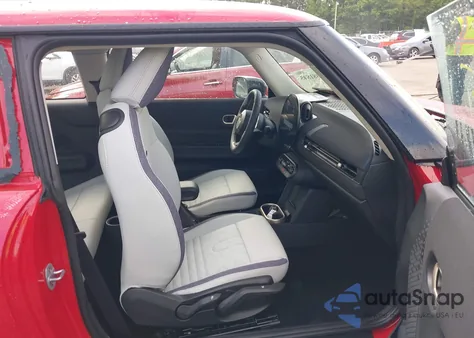 2025 Mini Hardtop Cooper z USA, uszkodzony, nr VIN WMW13GD09S2W96926